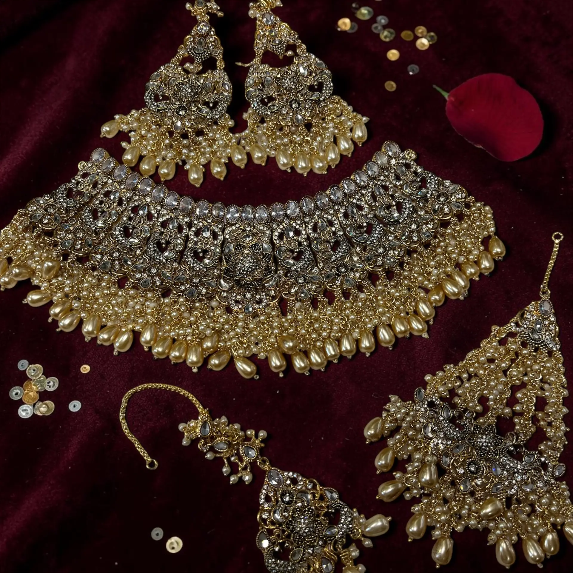 Kashee’s Indian Manjoos Bridal Set