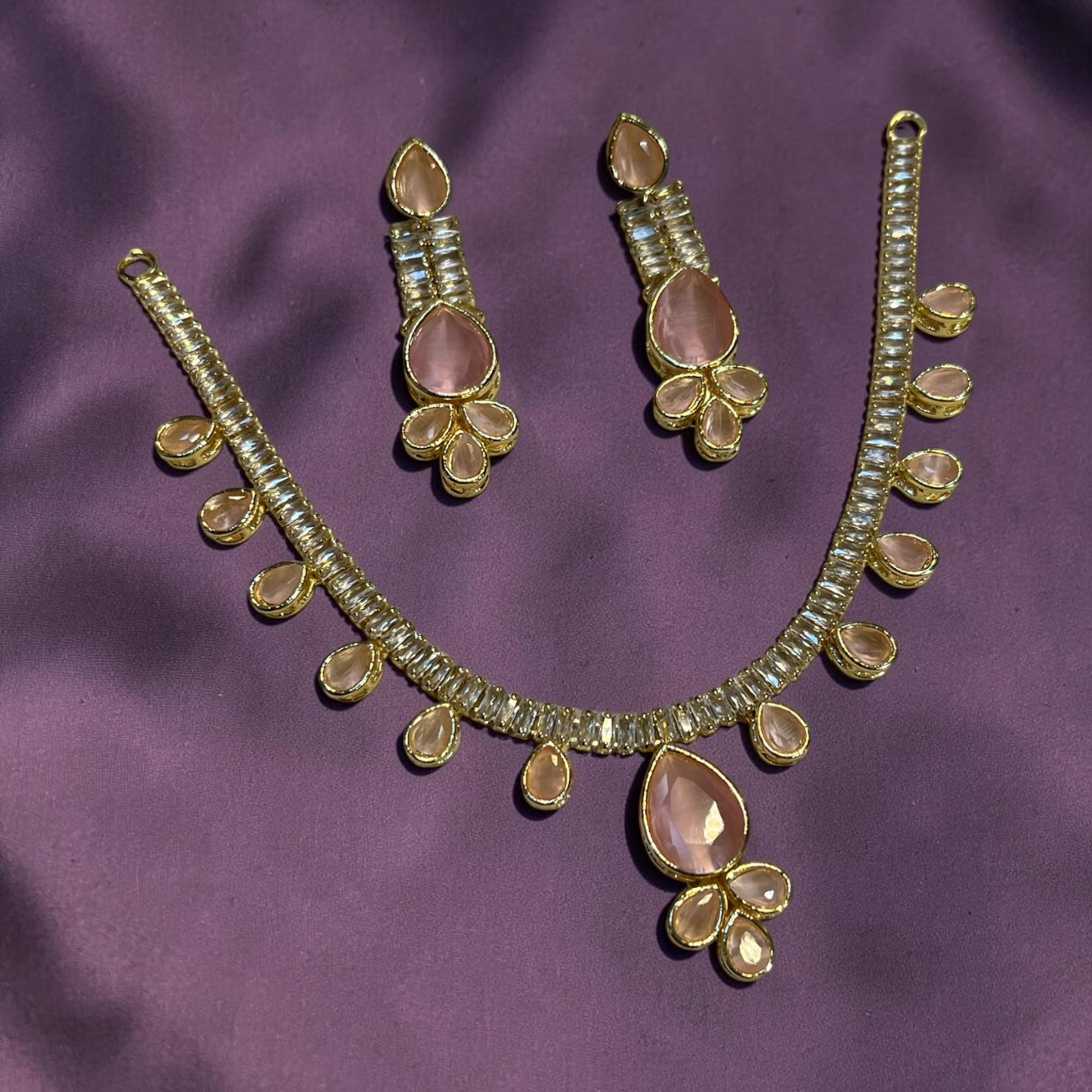 Zarkun set stylish design