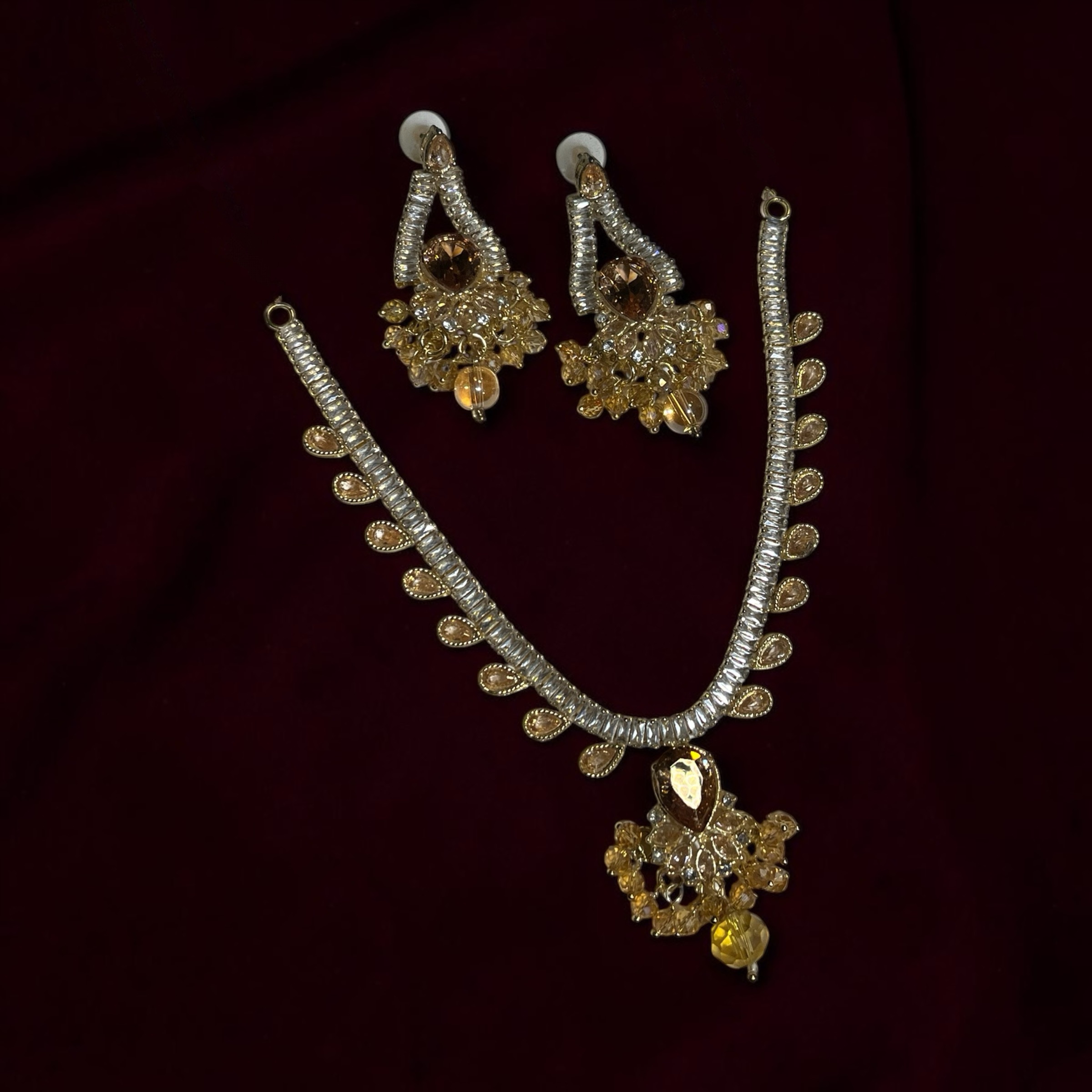 zarkun set stylish design